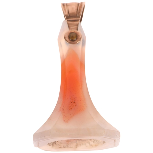 1204 - A 19th century agate seal fob, intaglio carved with initials JT?, unmarked mount tests as 9ct rose g... 