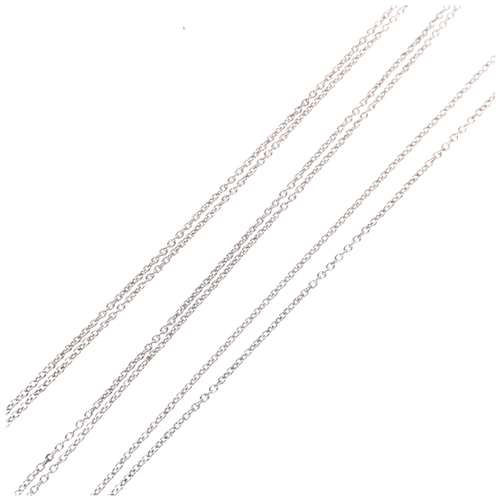 1214 - An Antique platinum fine cable link chain necklace, with platinum and gold bolt clasp, unmarked moun... 