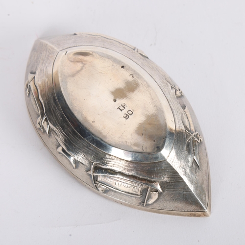 1567 - An Indian silver boat dish, relief embossed decoration, marked T.P. 90, 13 x 7cm, 3.1oz