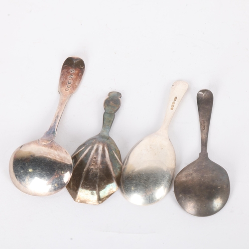 1575 - 4 silver tea caddy spoons, including Antique Newcastle example, 10.5cm (4)