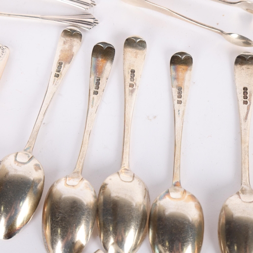 1577 - Various silver, including teaspoons, sugar tongs, etc, 8.9oz total