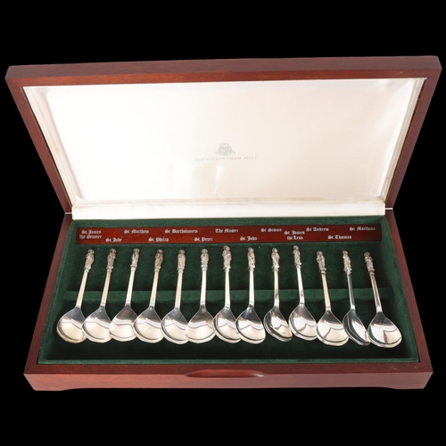 1579 - A cased set of 13 Elizabeth II silver Apostle spoons, The Birmingham Mint, Silver Jubilee hallmark B... 