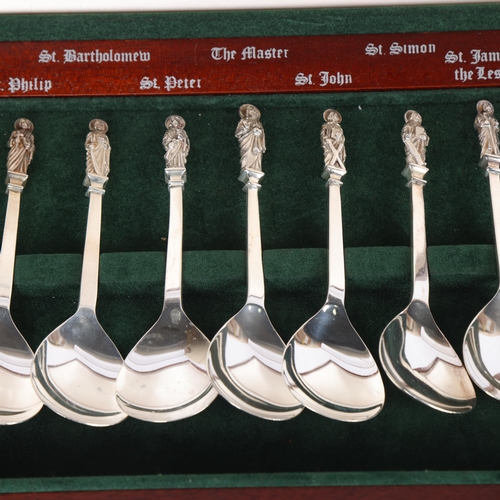 1579 - A cased set of 13 Elizabeth II silver Apostle spoons, The Birmingham Mint, Silver Jubilee hallmark B... 