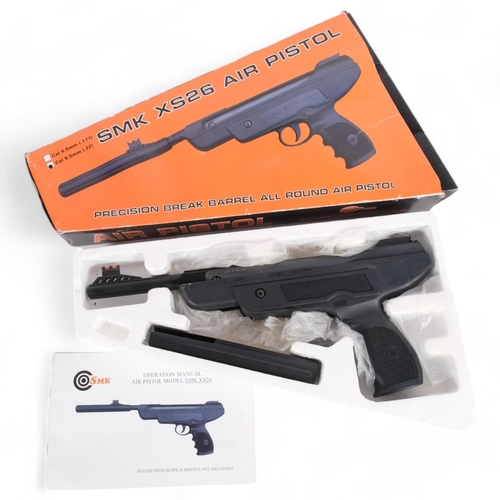 51 - An SMK XS26 .22 calibre break-barrel air pistol, boxed