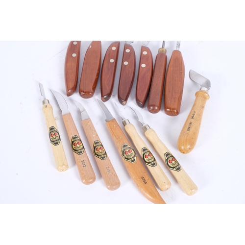 63 - A group of Vintage woodworking whittling knives