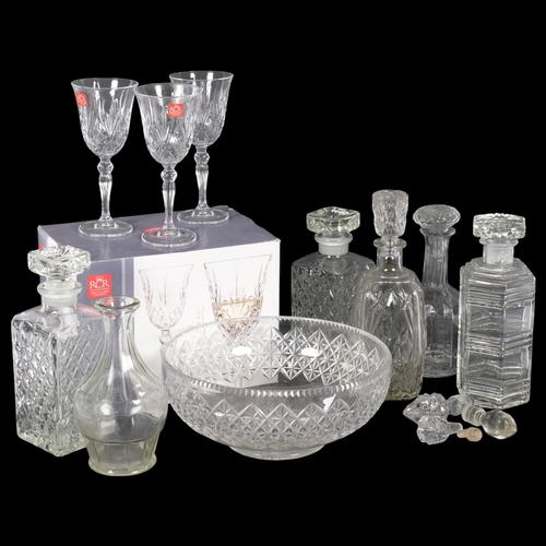 435 - Glass decanters, goblets, and fruit bowl