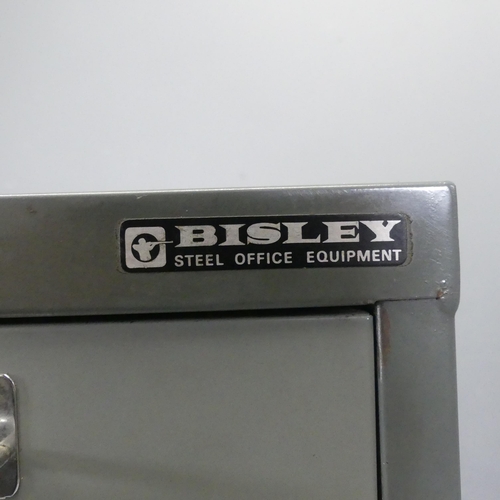 2735 - BISLEY - A metal 15-drawer filing chest, W28cm, H94cm, D42cm, and another smaller filing chest. (2)... 