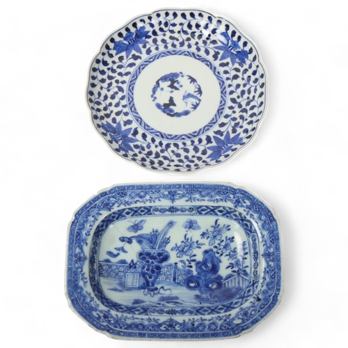 190 - A small Chinese blue and white porcelain rectangular plate, length 19cm, and a circular blue and whi... 