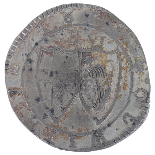 23 - Commonwealth (1649-1660), a 1651/2 silver crown, diameter 36mm, 10.6g