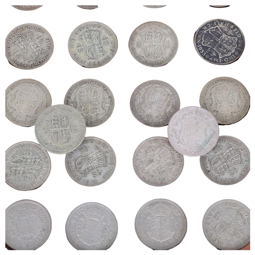 71 - A collectors tray of 53 half-crown coins, 1919-1945 (32 coins), 1946-1967 (21 coins)