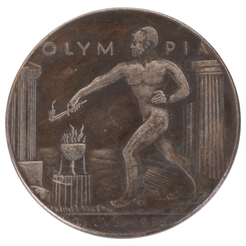 82 - 1936 Berlin Olympic Games Commemorative medallion, diameter 37mm