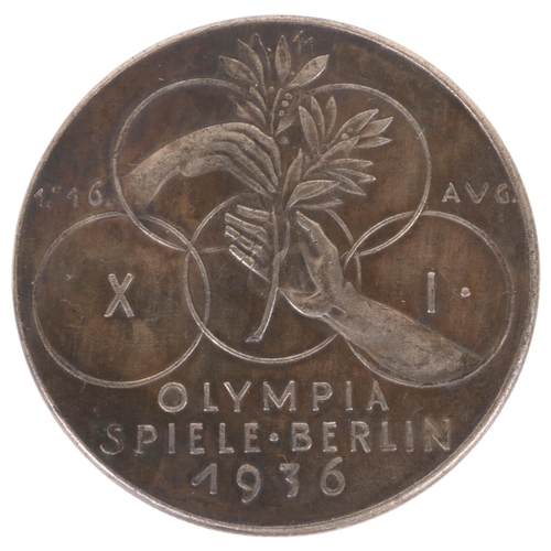 82 - 1936 Berlin Olympic Games Commemorative medallion, diameter 37mm