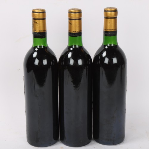 261 - 3 bottles Bordeaux red wine - 1983 Chateau Batailley, Grand Cru Classe, Pauillac