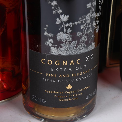 268 - 3 bottles cognac, 2 x Remy Martin Fine Champagne Cognac VSOP 70cl 40% (one from colour collection), ... 