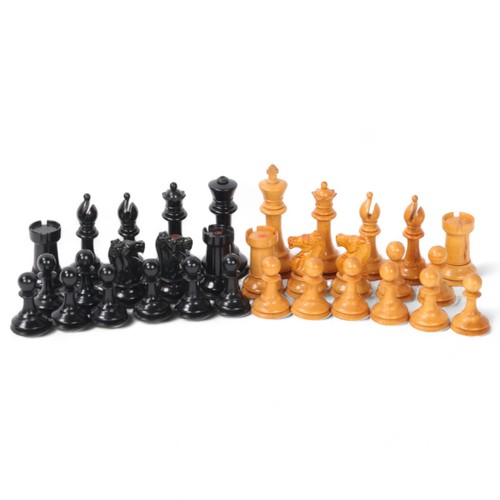 278 - Staunton pattern boxwood and ebonised chess set, impressed red coronet markings, King height 7.5cm