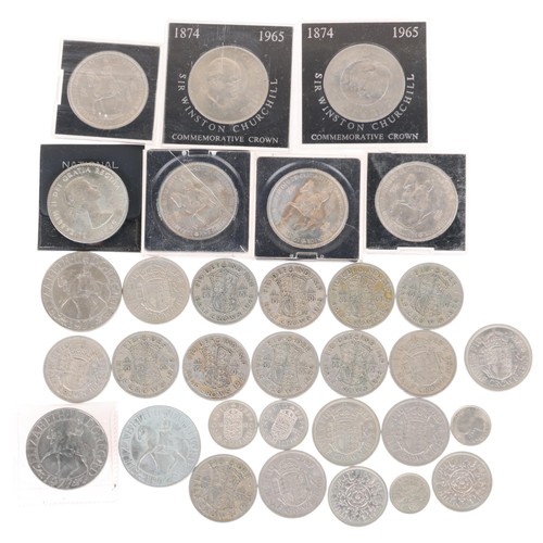 74 - A collection of 20th century British silver coinage, many pre 1946 (approx 450g), and commemorative ... 