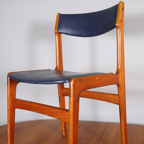 429 - Orte Mobelfabrik, Denmark, a mid 20th century teak dining table and 6 chairs, table has pop-up leaf,... 