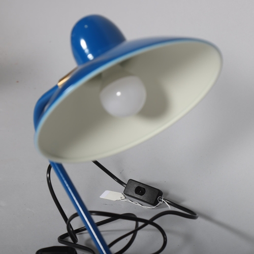 519 - Di Classe, an Arles mid-century style desk lamp by DOMEI ENDO with adjustable shade, approx height 4... 