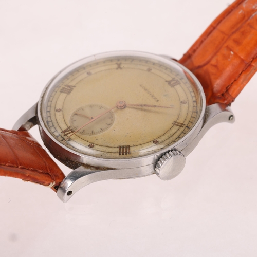 1005 - LONGINES - a Second World War Period stainless steel pilot's type mechanical wristwatch, circa 1944,... 