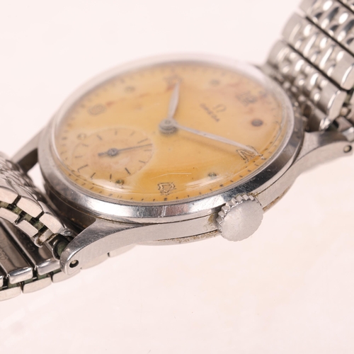 1010 - OMEGA - a Vintage stainless steel mechanical wristwatch, ref. 13322, circa 1947, silvered dial with ... 