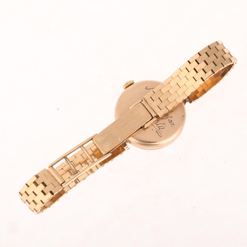 1040 - CYMA - a lady's 9ct gold mechanical bracelet watch, circa 1940s, silvered dial with gilt eighthly Ar... 