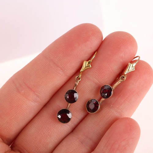 1218 - A pair of 9ct gold garnet drop earrings, each set with 2 round-cut garnets, with kidney fittings, 32... 