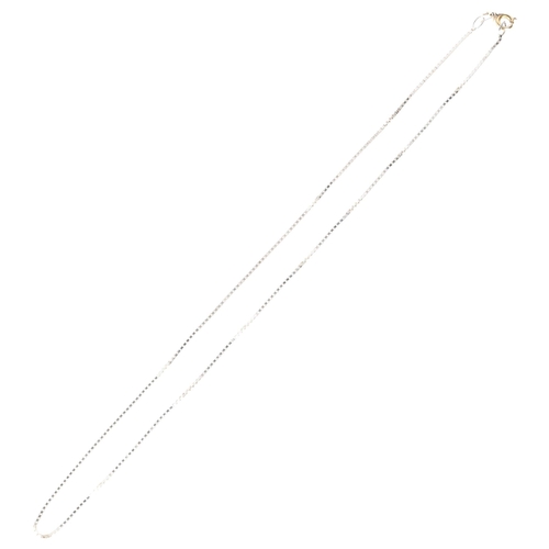 1236 - A 9ct gold fine box link chain necklace, 40cm, 2.7g