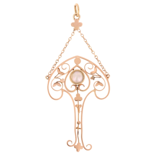 1272 - An Art Nouveau Edwardian 9ct rose gold blister pearl openwork lavaliere pendant, circa 1905, the clu... 