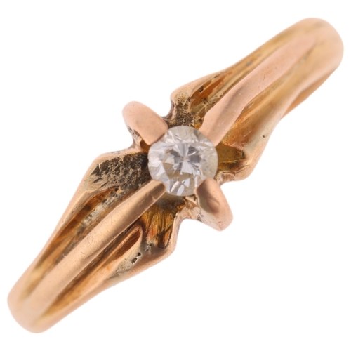 1305 - An Antique 18ct gold 0.05ct single stone diamond gypsy ring, set with round brilliant-cut diamond, u... 