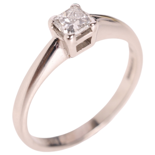 1322 - An 18ct white gold 0.23ct single stone diamond ring, set with Princess-cut diamond, setting height 4... 