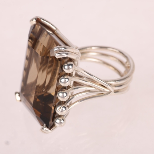 1392 - A large sterling silver smoky quartz naturalistic dress ring, setting height 28.3mm, size N, 21.8g