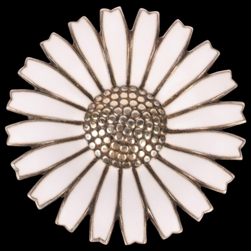 1414 - ANTON MICHELSEN - a Danish modernist vermeil sterling silver white enamel daisy pattern brooch, 42.5... 