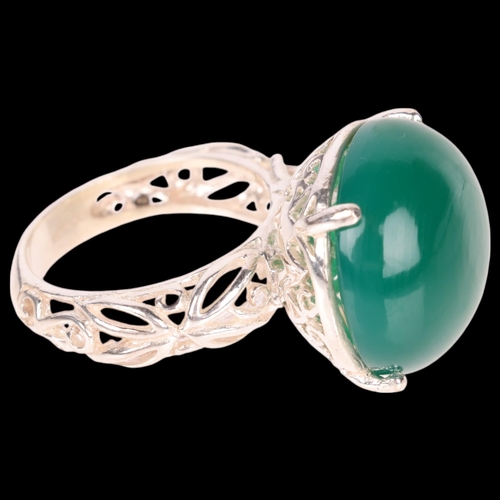 1450 - A sterling silver chrysoprase dress ring, setting height 17.8mm, size O, 10.4g