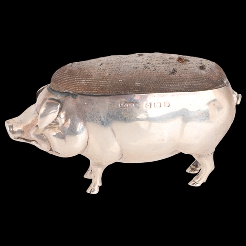 1513 - An Edwardian novelty silver pig pin cushion, Adie & Lovekin Ltd, Birmingham 1905, 8cm