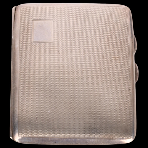 1527 - A George VI silver cigarette case, Smith & Bartlam, Birmingham 1939, allover engine turned decoratio... 