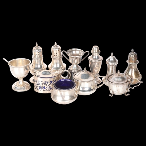 1539 - Various silver cruets, including pair of pepperettes, salt cellars, etc, 8.5oz weighable