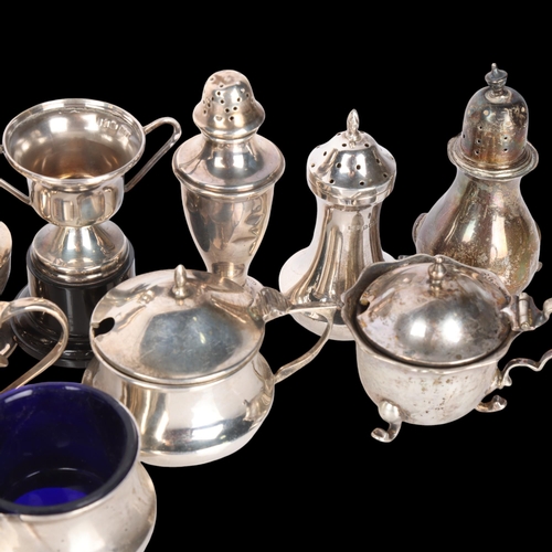 1539 - Various silver cruets, including pair of pepperettes, salt cellars, etc, 8.5oz weighable