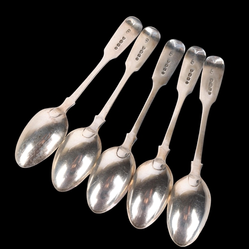 1550 - 2 sets of 5 Victorian silver Fiddle pattern teaspoons, London 1860 and 1872, 14cm, 6.5oz total