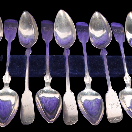 1558 - A set of 12 Continental silver Fiddle pattern tablespoons, all with zigzag scratch test, 22.5cm, 17.... 