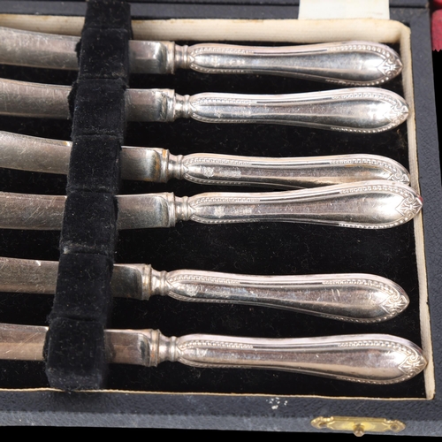 1559 - 3 cases of silver cutlery, including set of 6 coffee spoons, set of 6 silver-handled butter knives, ... 