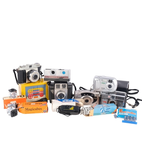 311 - Various cameras, including Kodak Instamatic 300, Micro 110, etc