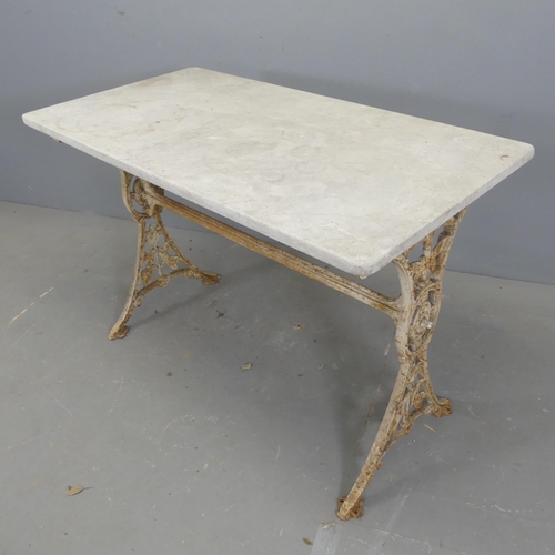 2660 - A rectangular marble topped garden table on painted cast iron frame. Length 107cm, height 72cm, widt... 