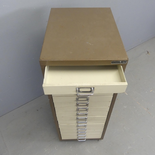 2705 - A Bisley metal fifteen-drawer filing cabinet. Width 35cm, height 94cm, depth 49cm.