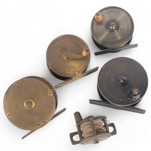 11 - A quantity of Antique and Vintage brass fishing reels, including 1 Woolcox trademark stamped reel, r... 