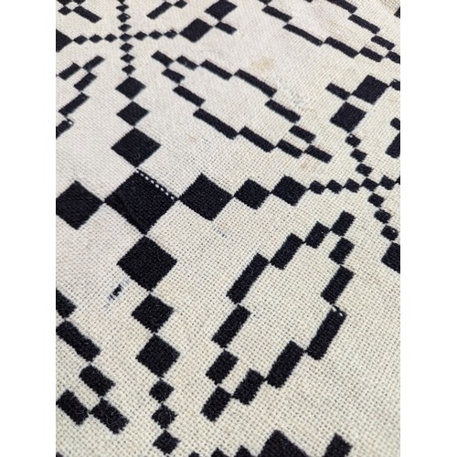 2309 - A Black & White monochrome geometric Welsh blanket, 160 x 220cm