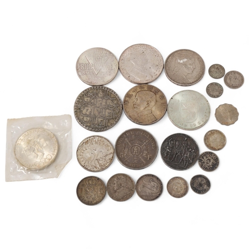 108 - A collection of foreign silver coins, including Napoleon III 5 Francs and 1913 Prussia/France war ce... 