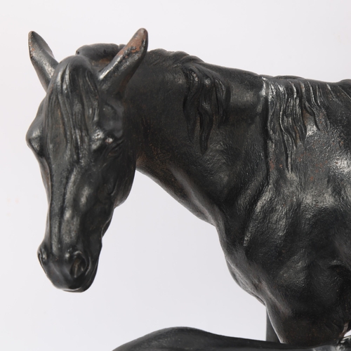 159 - A Russian cast-iron sculpture, depicting a mare and foal, Kasli Foundry 1967, height 30cm, length ap... 