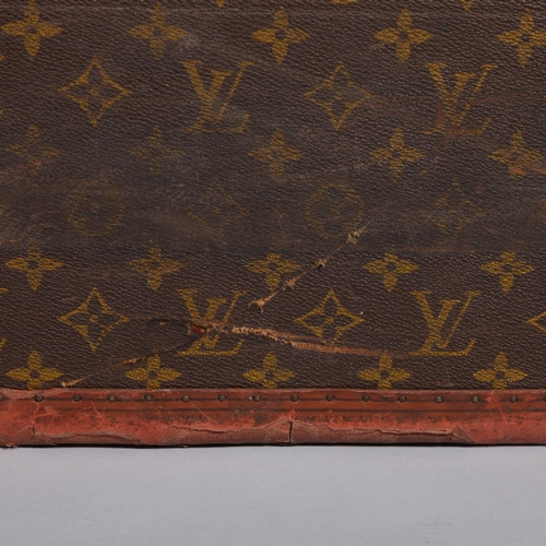 165 - LOUIS VUITTON - hard suitcase/trunk with monogram fabric cover and straps to edges and brass mounts ... 