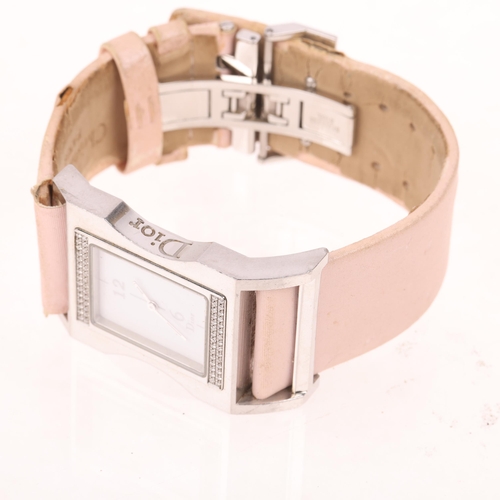 1071 - CHRISTIAN DIOR - a lady's Vintage stainless steel quartz wristwatch, ref. DV3036, white dial with si... 