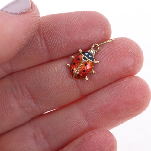 1282 - A Vintage 14ct gold enamel ladybug charm/pendant, unmarked mount tests as 14ct, 13.9mm, 0.7g